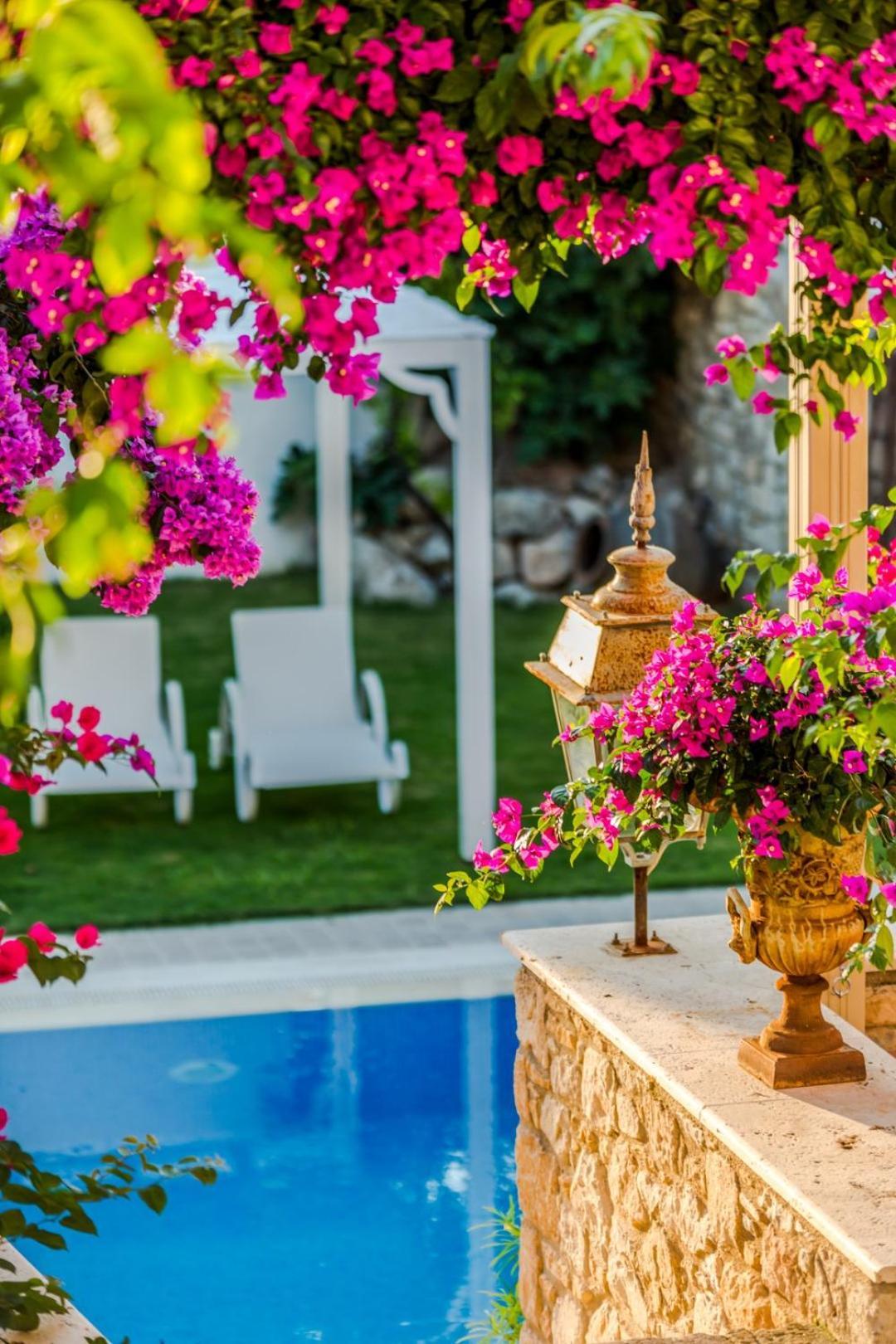 Ipekyol Villa Avec Piscine Privee Cesme Exterior photo